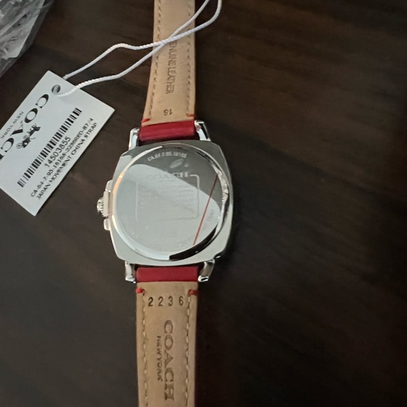 Rayden Watch - Picture 4 of 5